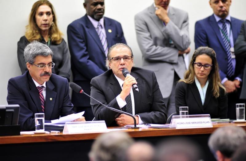 Barusco n&atilde;o sabe se propina foi entregue ao PT