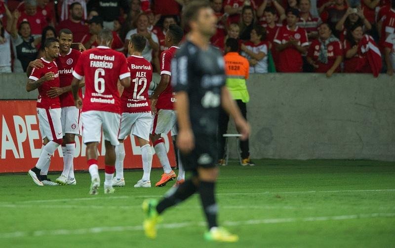 Inter recebe o Aimor&eacute; com esquema novo