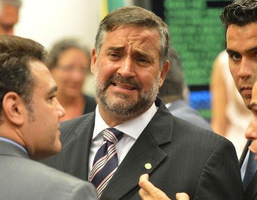 Deputado Paulo Pimenta foi eleito para presid&ecirc;ncia 