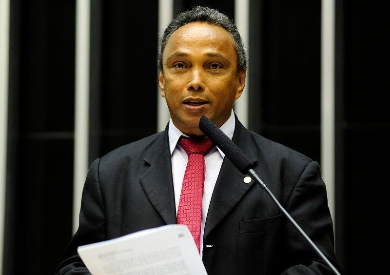 Sib&aacute; Machado disse acreditar que n&atilde;o h&aacute; ind&iacute;cios para justificar um inqu&eacute;rito contra o presidente da C&acirc;mara
