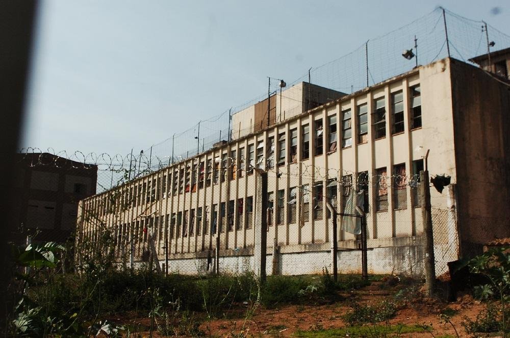 Pres&iacute;dio Central est&aacute; temporariamente interditado por causa da superlota&ccedil;&atilde;o