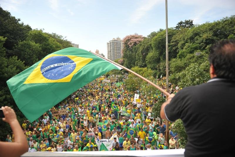 Protesto bloqueou avenida Goethe