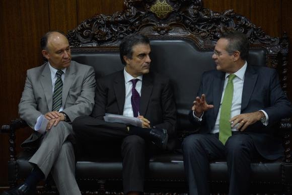 Pacote do governo, em resposta &agrave;s ruas, deve ser apresentado nesta quarta-feira