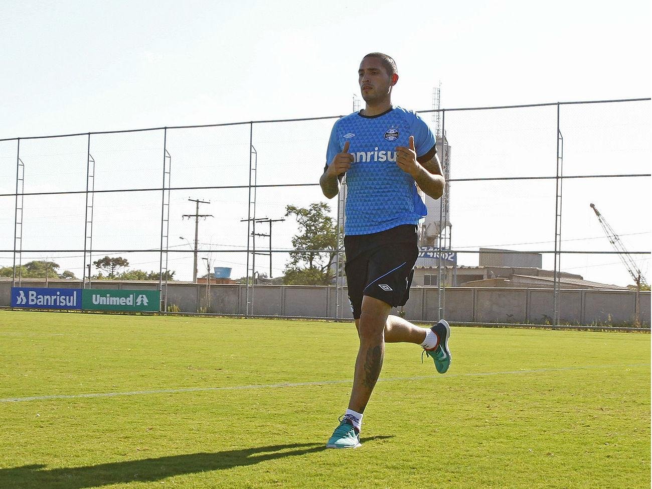 Braian Rodr&iacute;guez voltou a correr depois de sentir dores no ombro