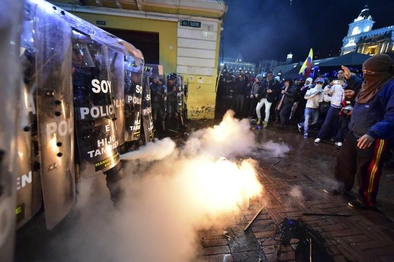Protesto contra presidente re&uacute;ne milhares no Equador