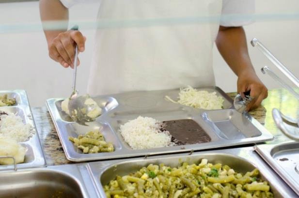 Fechados desde dezembro, RUs da Ufrgs reabrem na segunda-feira