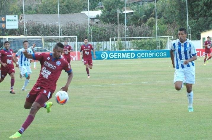 Empates de Cruzeiro e Ypiranga beneficiam dupla Gre-Nal no Gauch&atilde;o 