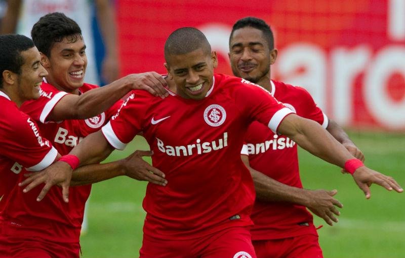 Taiberson, que marcou o gol da vit&oacute;ria contra o Veran&oacute;polis, ser&aacute; titular contra o Avenida