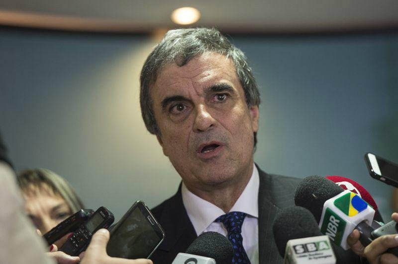 Ministro da Justi&ccedil;a ter&aacute; que explicar omiss&atilde;o em agenda oficial de seu encontro com Janot