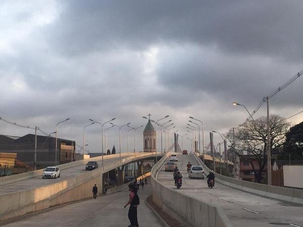 Inaugurado viaduto da Bento Gon&ccedil;alves em Porto Alegre 