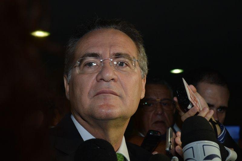 Para senador governo patrocina a redu&ccedil;&atilde;o do PMDB