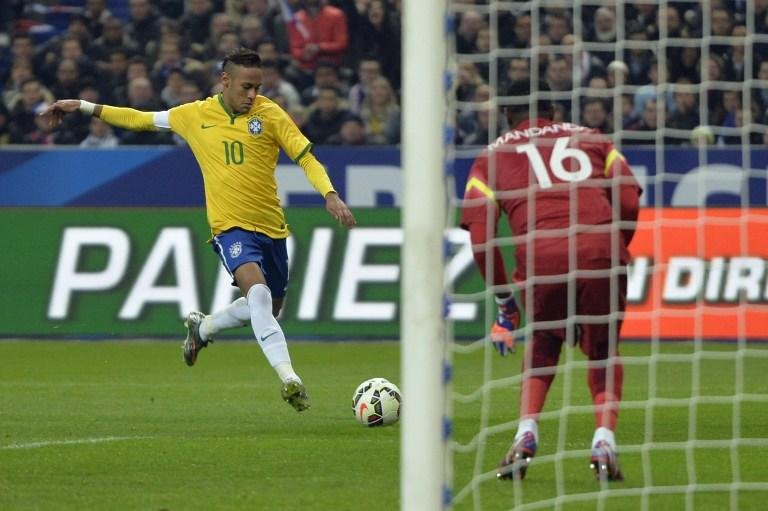 Neymar tamb&eacute;m marcou gol na partida 