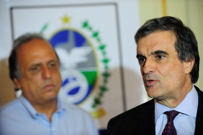 Ministro enfatiza que governo requisitou informa&ccedil;&otilde;es para Fran&ccedil;a e Su&iacute;&ccedil;a