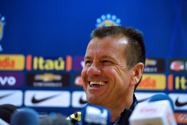 Capit&atilde;o do tetra descartou que o duelo deste domingo seja uma revanche das oitavas de final da &uacute;ltima Copa do Mundo