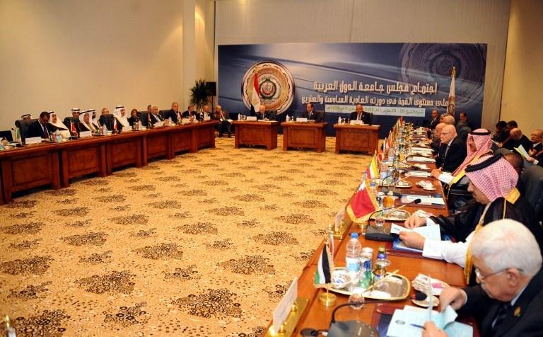 Chefes &aacute;rabes defendem for&ccedil;a militar conjunta de combate ao terrorismo