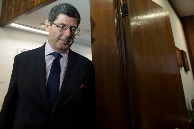 Levy quer cortar em quase 30% gastos de custeio e investimento do governo
