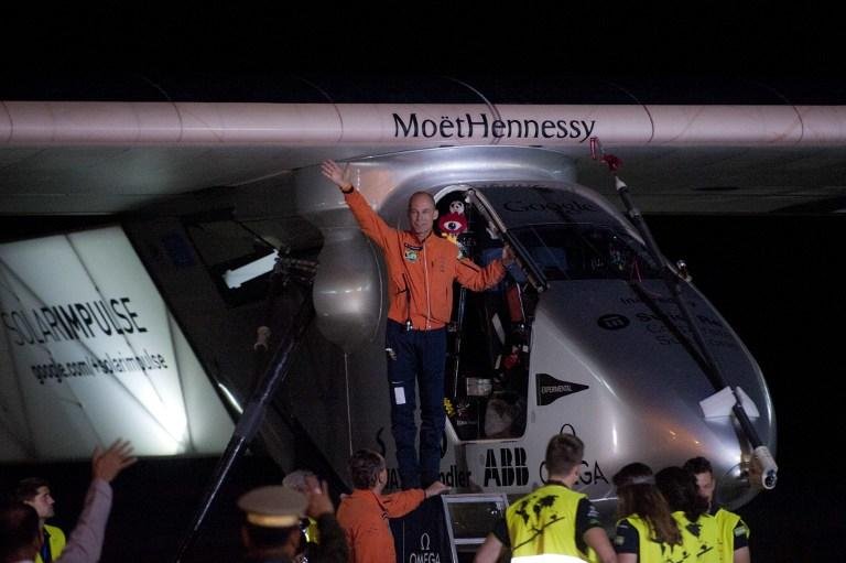 SI2, que saiu de Abu Dhabi em 9 de mar&ccedil;o, tem a inten&ccedil;&atilde;o de viajar 35.000 quil&ocirc;metros ao total movido apenas por energia solar