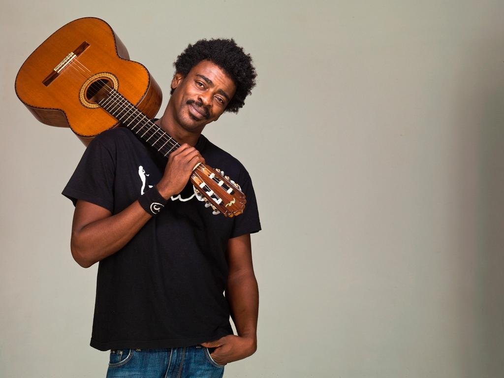 Seu Jorge se apresenta em Porto Alegre em maio