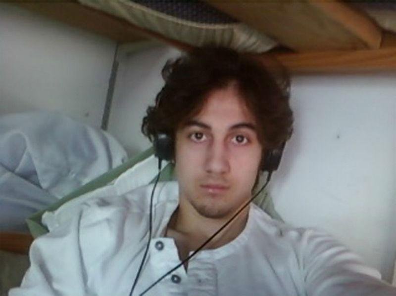 Defesa tenta minimizar papel de Tsarnaev no atentado em Boston