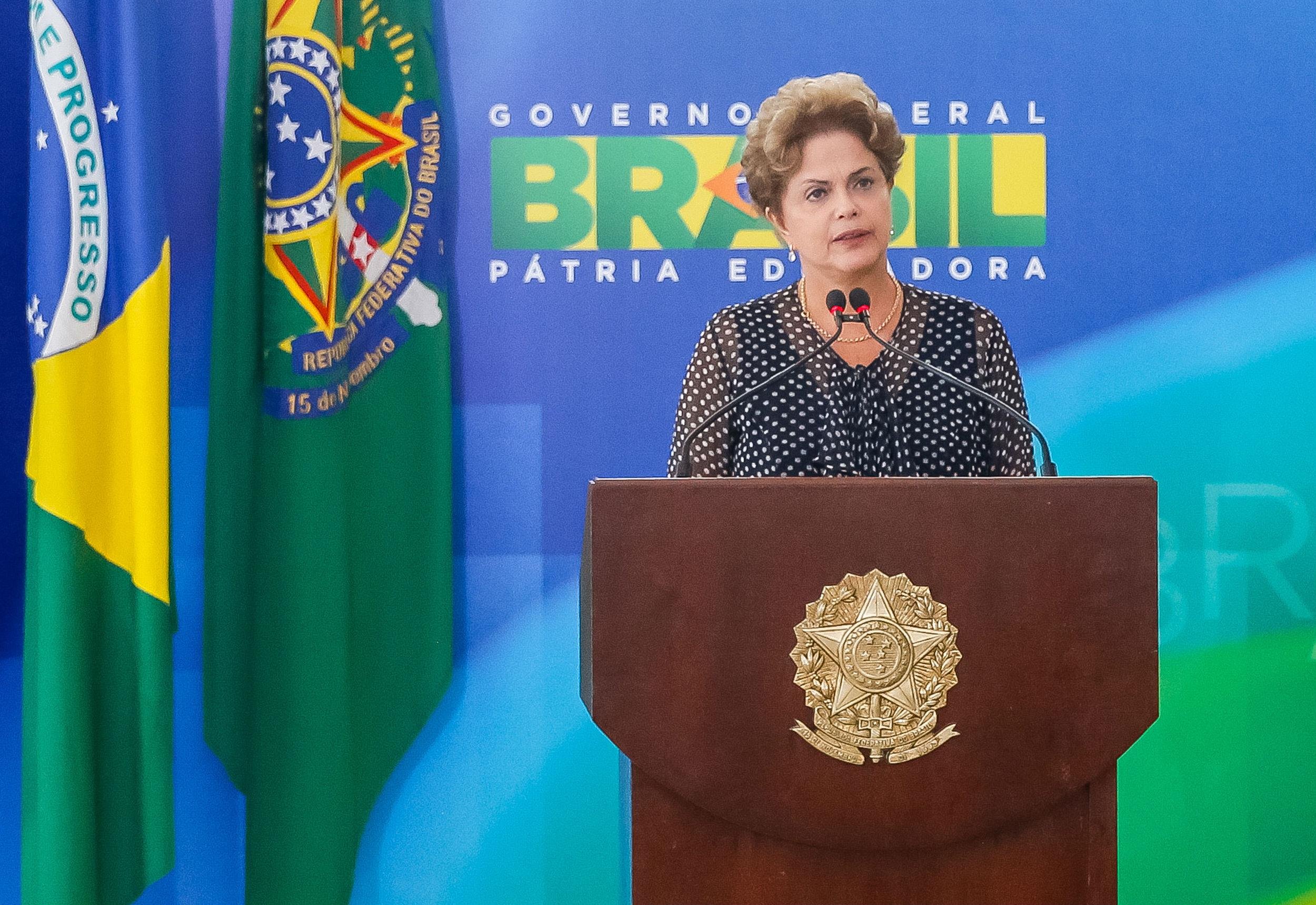 Aprova&ccedil;&atilde;o de Dilma cai para 12%, diz Ibope 