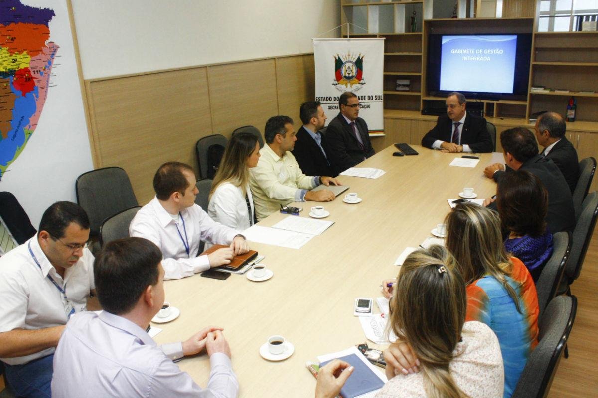 Implementado gabinete para agilizar obras em escolas da rede estadual
