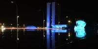 Principais prédios de Brasília ficaram azuis