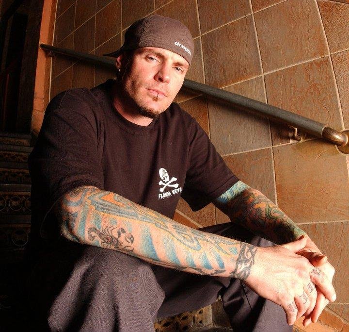 Rapper Vanilla Ice prestar&aacute; servi&ccedil;o comunit&aacute;rio por roubo nos EUA