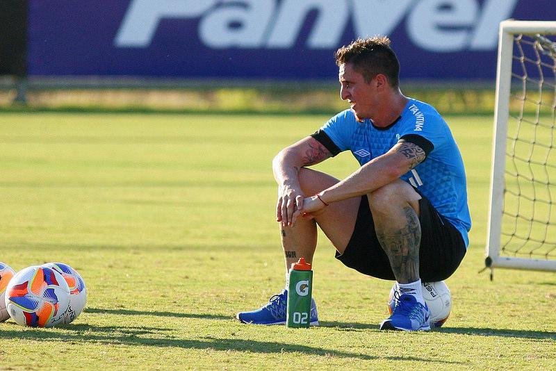 Cristian Rodr&iacute;guez segue fora da equipe do Gr&ecirc;mio