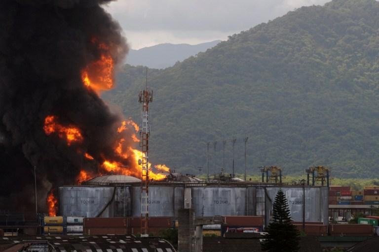 Prefeito de Santos pede ajuda do governo federal para combater inc&ecirc;ndio
