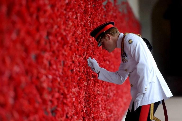 Pr&iacute;ncipe planejava depositar uma coroa no t&uacute;mulo do soldado desconhecido do Memorial australiano da guerra