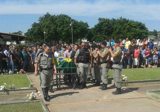 Assassinato do sargento e do filho est&aacute; sendo investigado pela Delegacia de Homic&iacute;dio de Alvorada