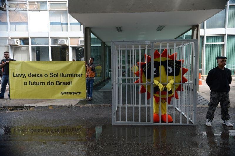  Geenpeace realizou manifesta&ccedil;&atilde;o em frente ao Minist&eacute;rio da Fazenda