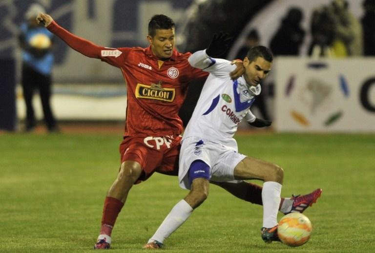 Juan Aurich permanece em segundo, com seis pontos, enquanto bolivianos chegaram aos quatro e seguem em terceiro