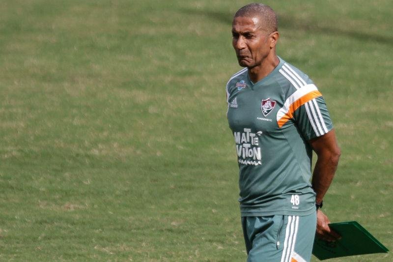 Santos estuda contrata&ccedil;&atilde;o de t&eacute;cnico e Crist&oacute;v&atilde;o &eacute; cogitado
