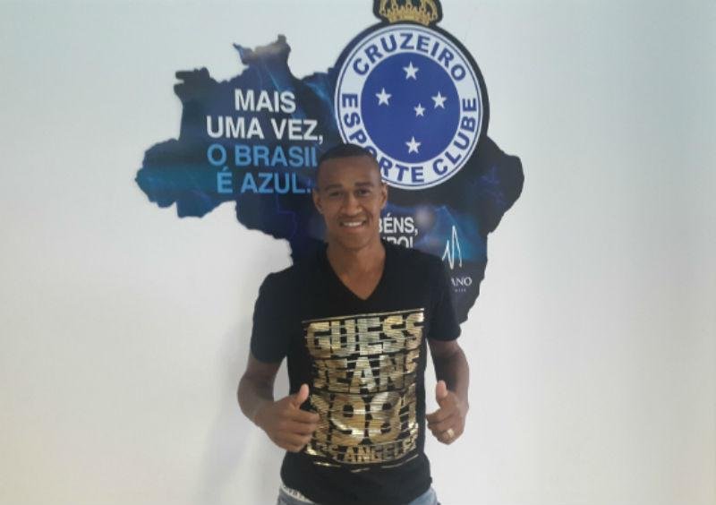 Fabr&iacute;cio foi emprestado pelo Inter ao Cruzeiro