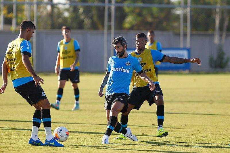 Douglas pediu aten&ccedil;&atilde;o com o Novo Hamburgo