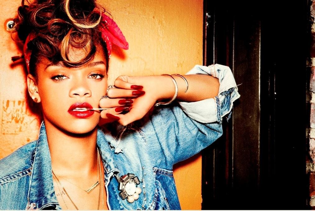 Rihanna se apresenta dia 26 de setembro, mesma noite de Sam Smith