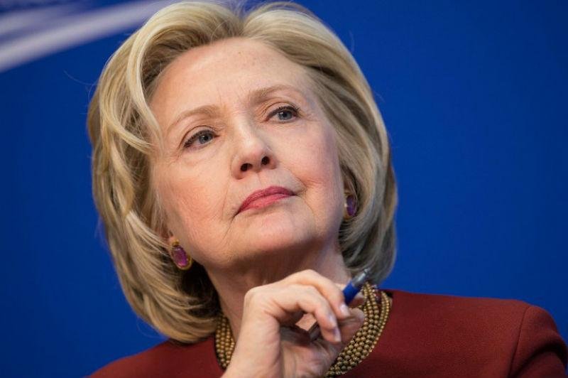 Ex-secret&aacute;ria de Estado americana planeja lan&ccedil;ar sua candidatura neste domingo atrav&eacute;s de redes sociais