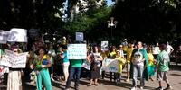Santa Maria realiza manifestação contrária à corrupção e ao governo Dilma 