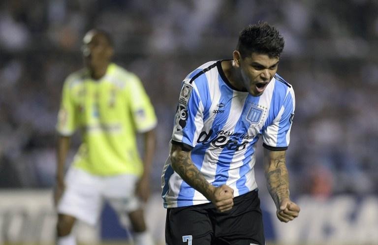 Clube argentino assumiu a lideran&ccedil;a do grupo 8 da Libertadores com vit&oacute;ria por 3 a 2