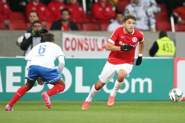 Cl&aacute;udio Winck renovou contrato com o Inter at&eacute; mar&ccedil;o de 2018