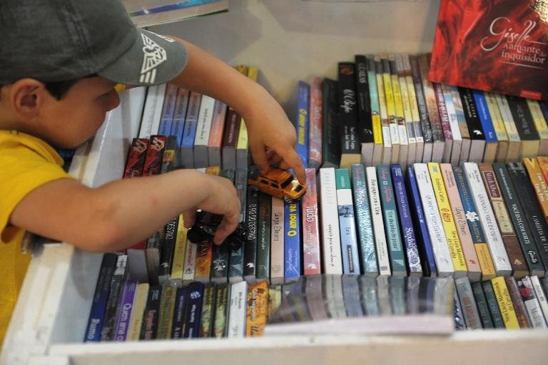 Literatura infantil explora o imagin&aacute;rio e o l&uacute;dico