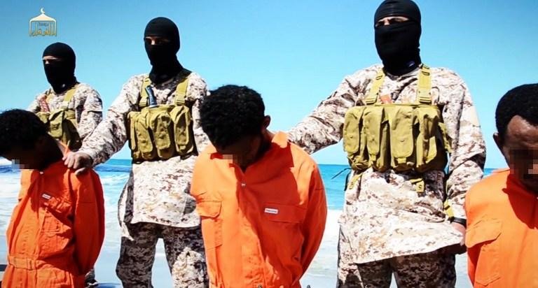 V&iacute;deo do EI mostra execu&ccedil;&otilde;es de crist&atilde;os et&iacute;opes na L&iacute;bia