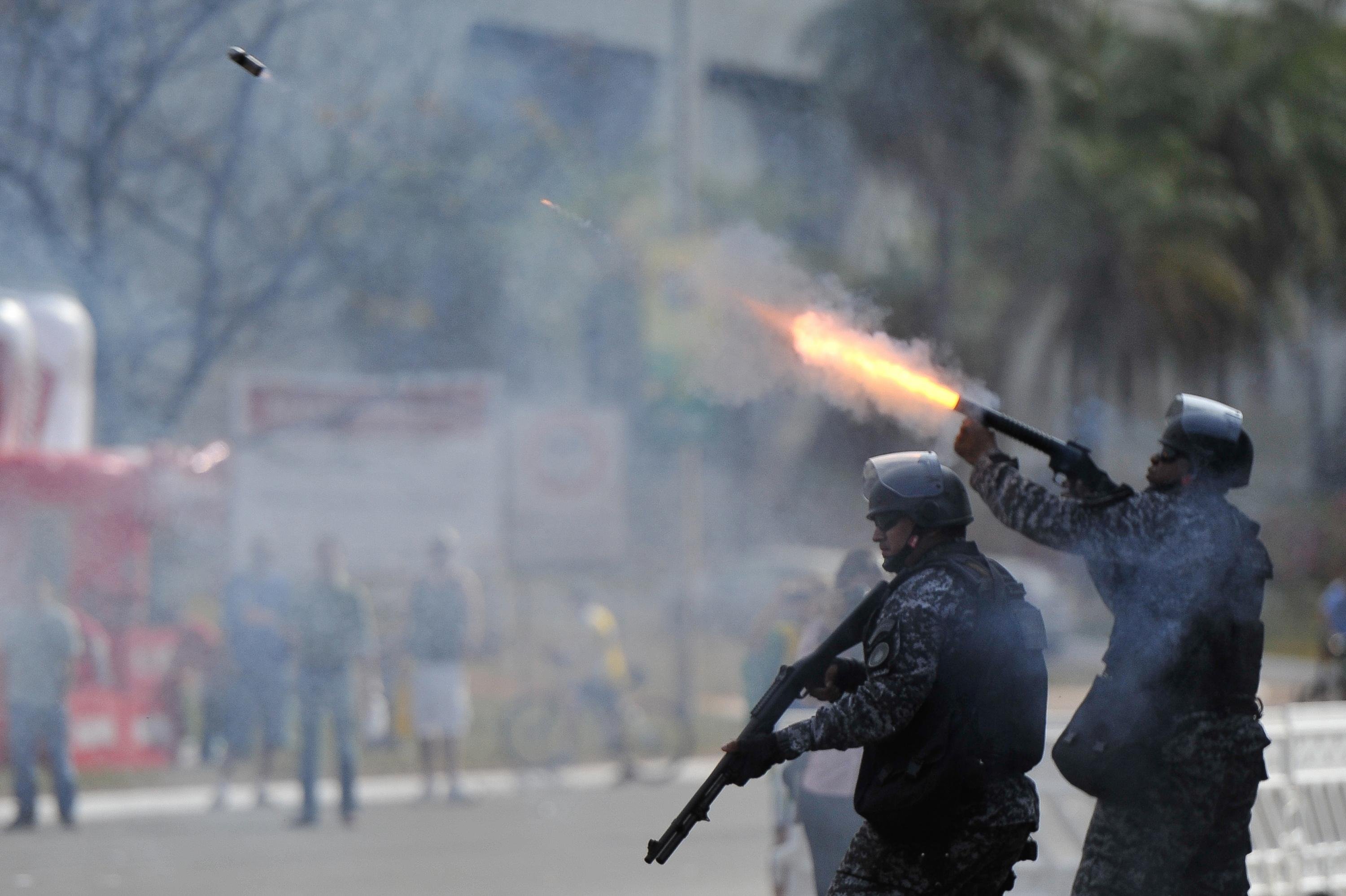 Principal objetivo das remessas foi a dispers&atilde;o de multid&otilde;es em protestos