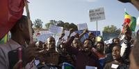 Milhares de etíopes se manifestam contra Estado Islâmico