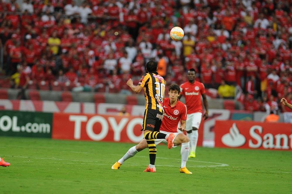 Colorado tenta confirmar classifica&ccedil;&atilde;o &agrave;s oitavas de final da competi&ccedil;&atilde;o 