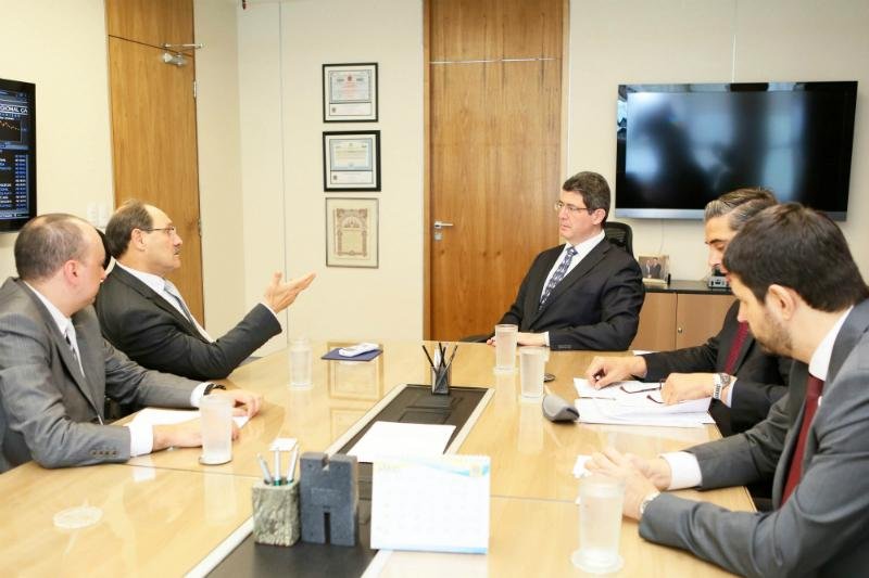 Sartori se reuni&atilde;o com ministro Levy nesta quinta em Bras&iacute;lia