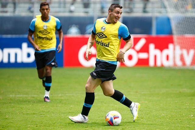 Gr&ecirc;mio relaciona Cebolla e Mamute para Gre-Nal 