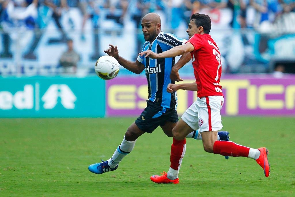 Fellipe Bastos falou que o 0 a 0 foi bom para o Gr&ecirc;mio 