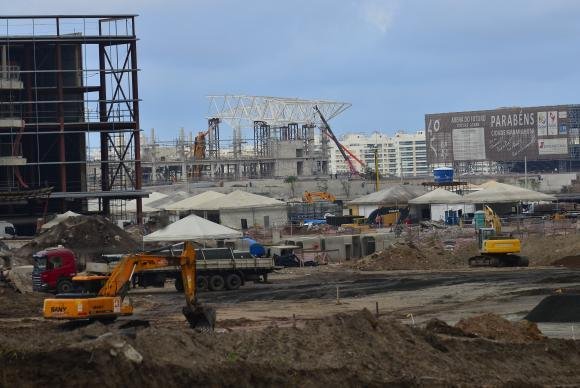 Engenheiros e arquitetos do Rio amea&ccedil;am parar obras das Olimp&iacute;adas